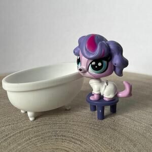 Replacement Figure Littlest Pet Shop LPS 3708 Zoe Trent and Accessories